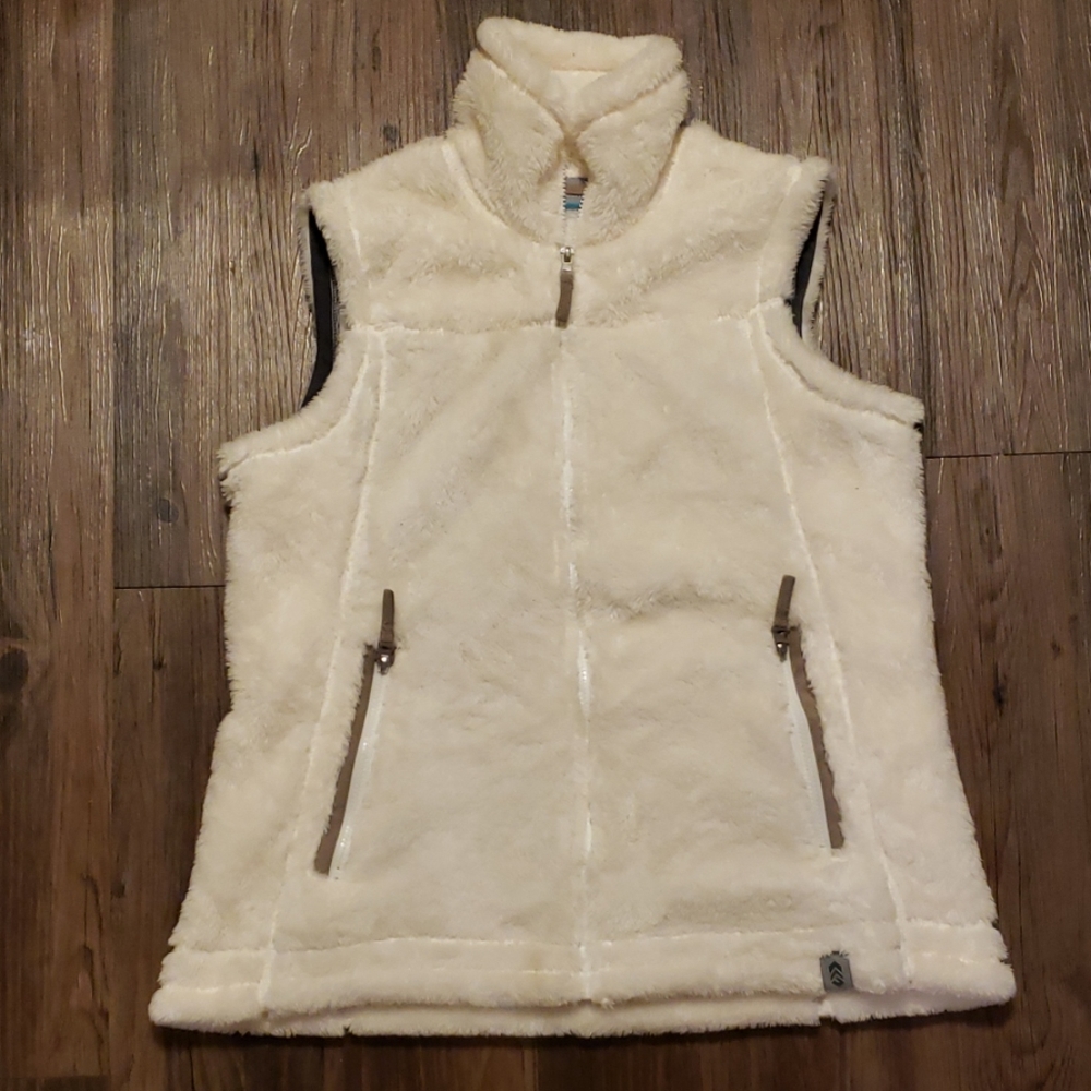 White Faux Fur Vest Free County Sz Large L